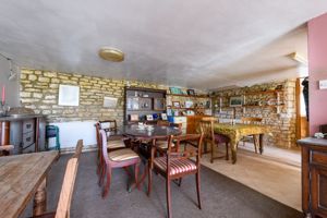 Family Room- click for photo gallery